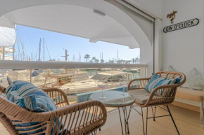 Luxury waterfront apartment